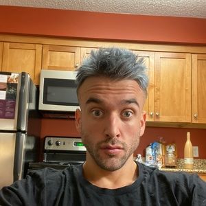 Meet your Posher, Gabriel